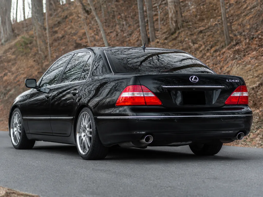 LS430 HKS Hi-Power exhaust sound